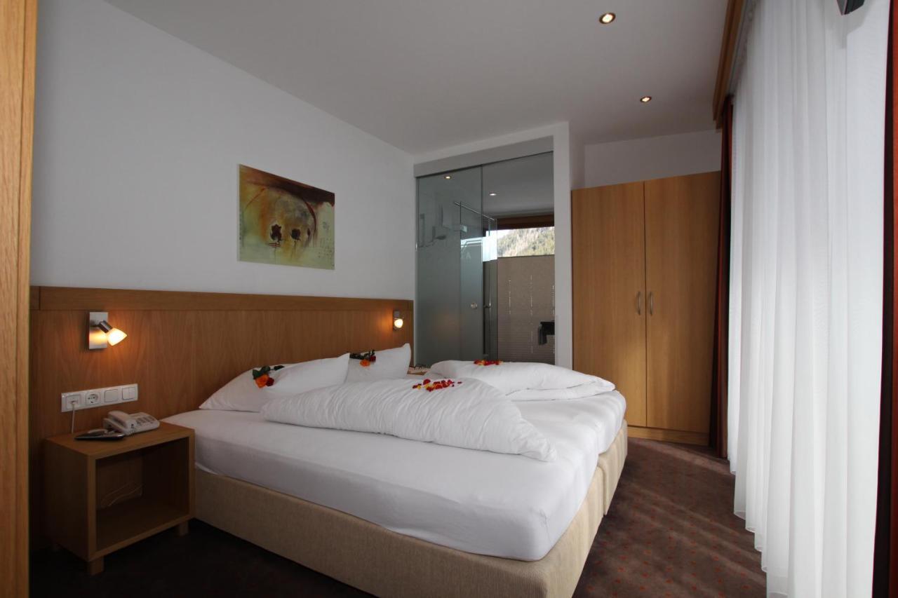 Hotel Garni Panorama Ischgl Eksteriør billede