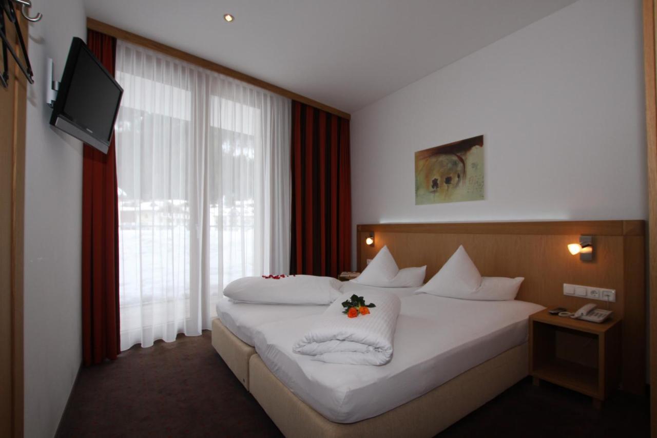 Hotel Garni Panorama Ischgl Eksteriør billede